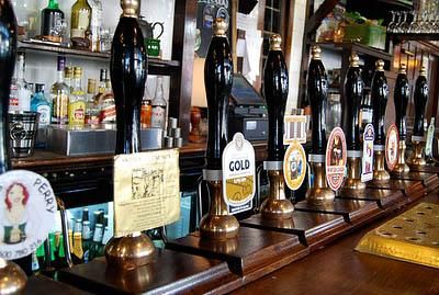 (Pub, Bar). Published on 06-09-2013