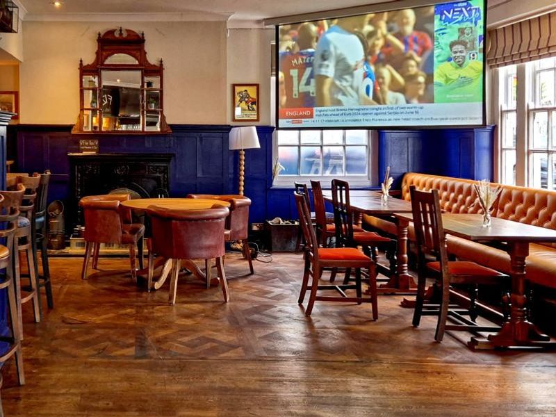 The Admiral Nelson. Main bar area. May 2024. (Pub). Published on 03-06-2024