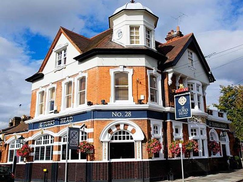 Turks Head, St. Margarets. (Pub, External, Key). Published on 18-07-2015