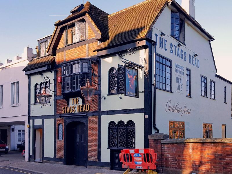 Stags Head - Sheen. (photo taken 2019). (Pub, External, Key). Published on 18-09-2025