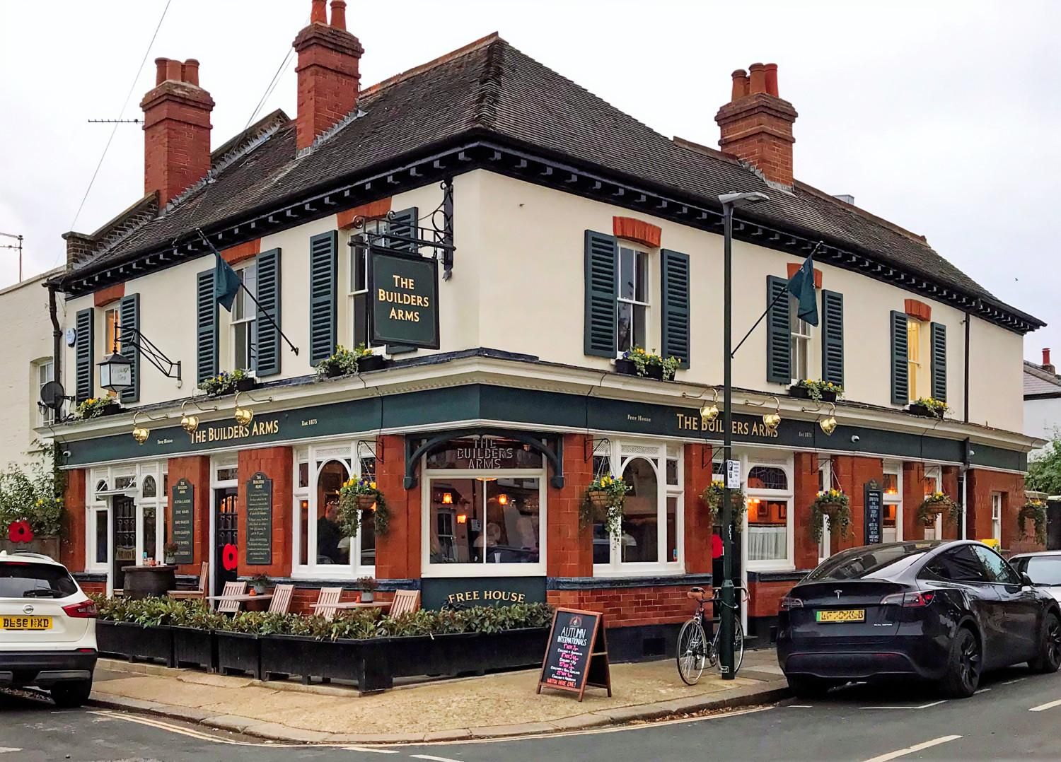 The Builders Arms - Oct 2025. (Pub, External, Key). Published on 24-10-2025