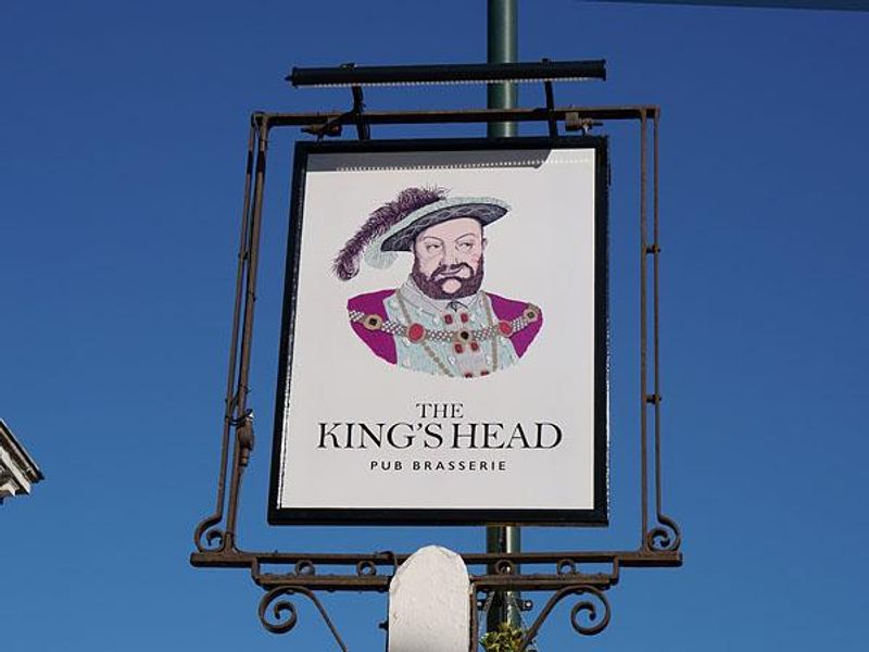 Kings Head's new pub sign, Teddington. (External, Sign). Published on 28-02-2019 