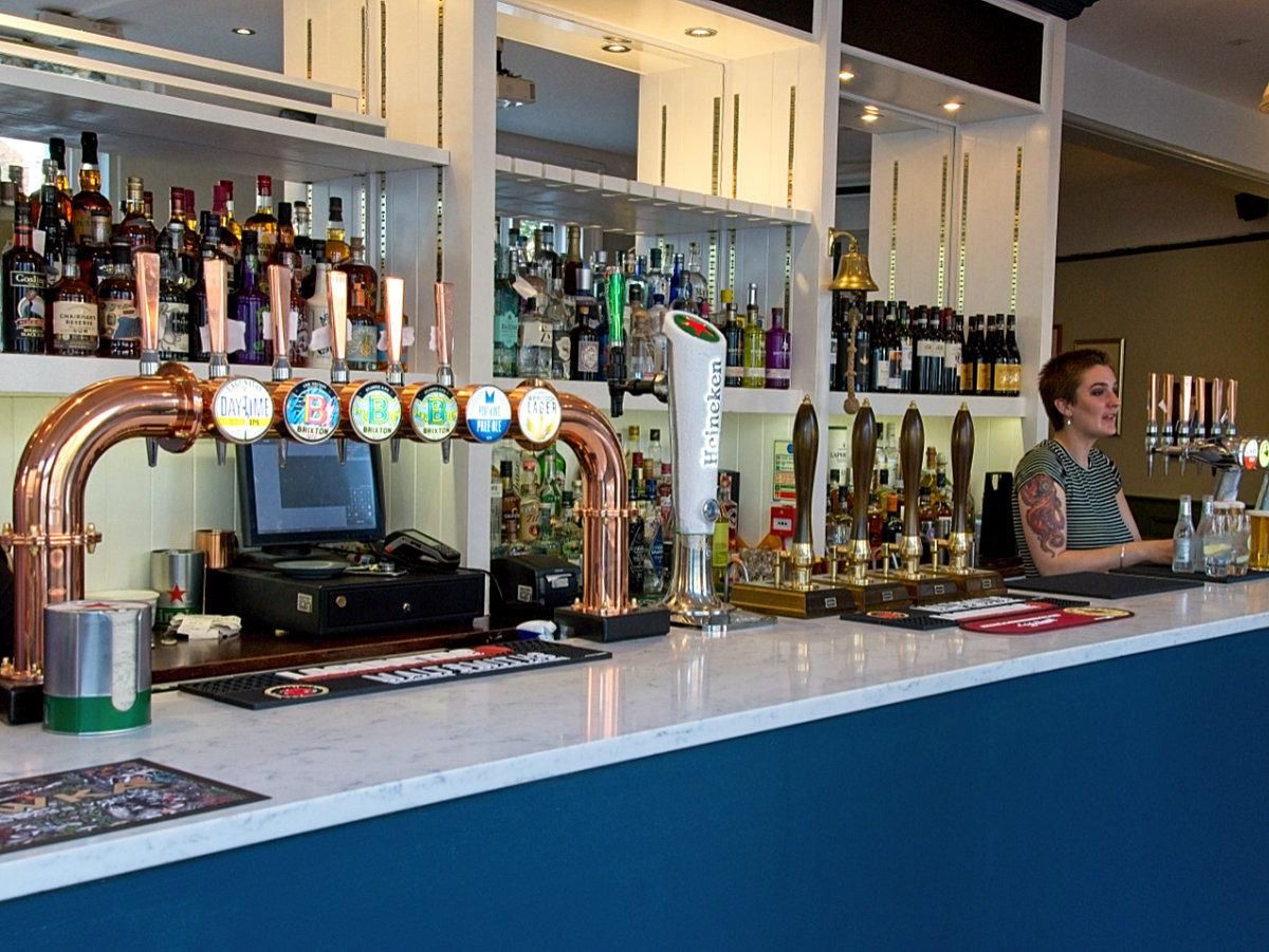 New Bar at the Lion Pub Aug 2019. (Pub, Bar). Published on 31-08-2019
