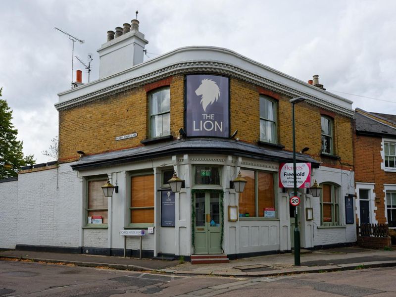 The Lion, Teddington. Photo taken Aug 2025. (Pub, External). Published on 30-08-2025 
