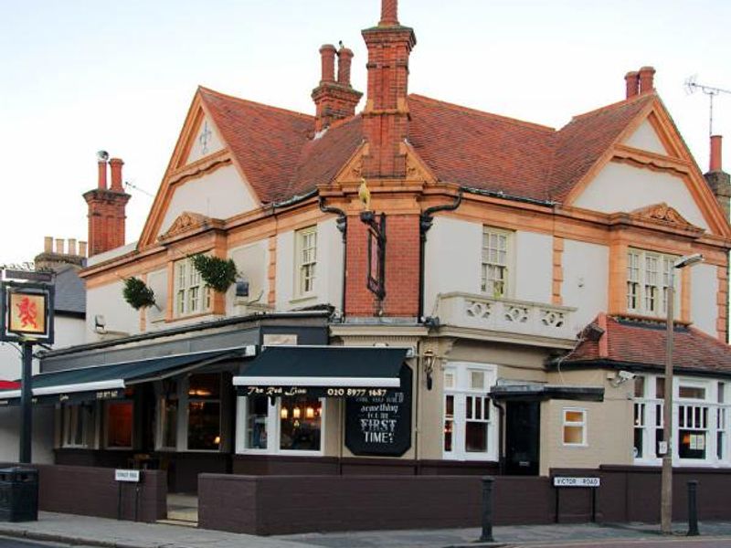 Red Lion, Teddington. (Pub, External, Key). Published on 17-12-2014