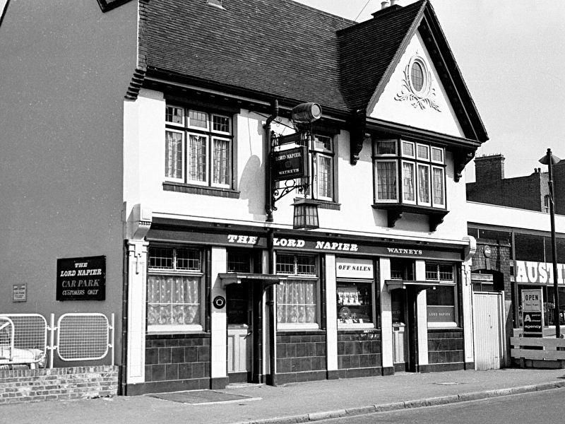 The Lord Napier ceased to trade in the 80s. (Pub, External, Key). Published on 08-04-2022
