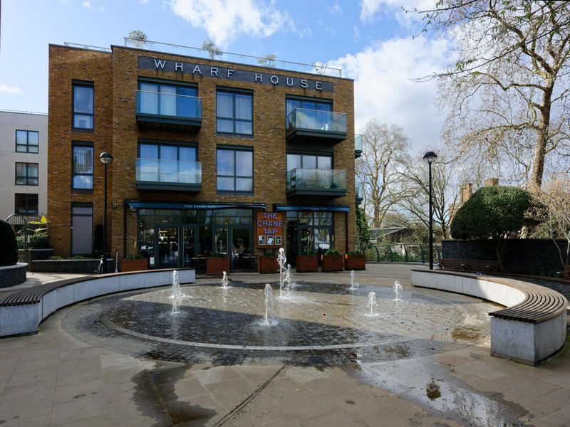 Crane Tap, Twickenham. March 2026. (Pub, External, Key). Published on 12-03-2026