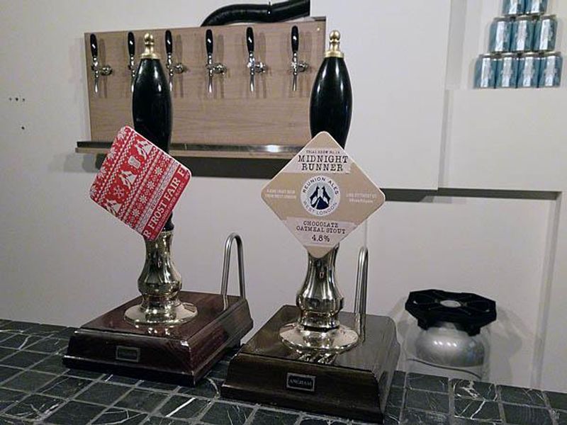 'Taproom' bar. (Brewery, Bar). Published on 08-12-2018 