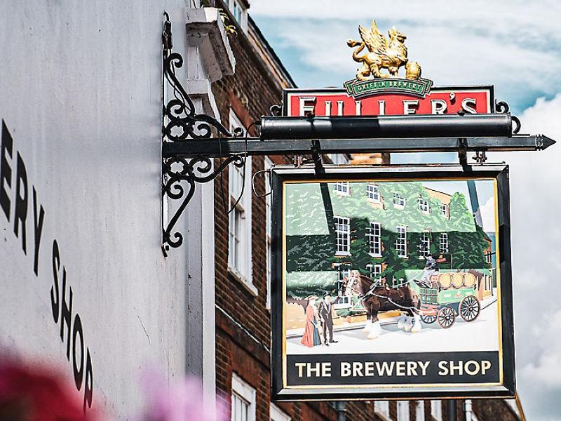 Fullers Brewery Shop hanging sign. (Brewery, External, Sign). Published on 15-10-2023 