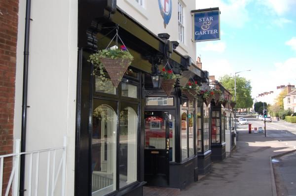 (Pub, External). Published on 18-10-2012