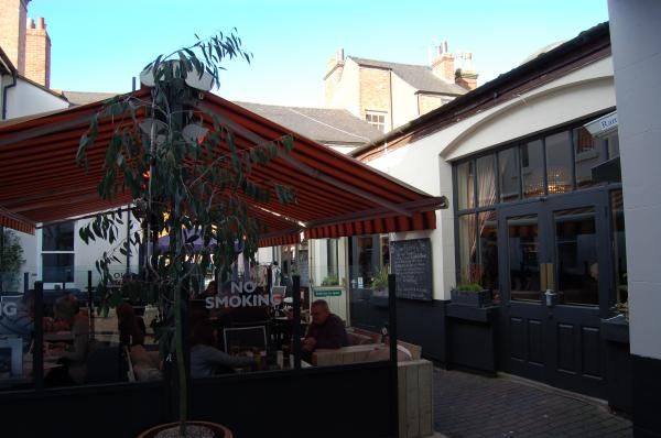 (Pub, External, Garden). Published on 18-10-2012