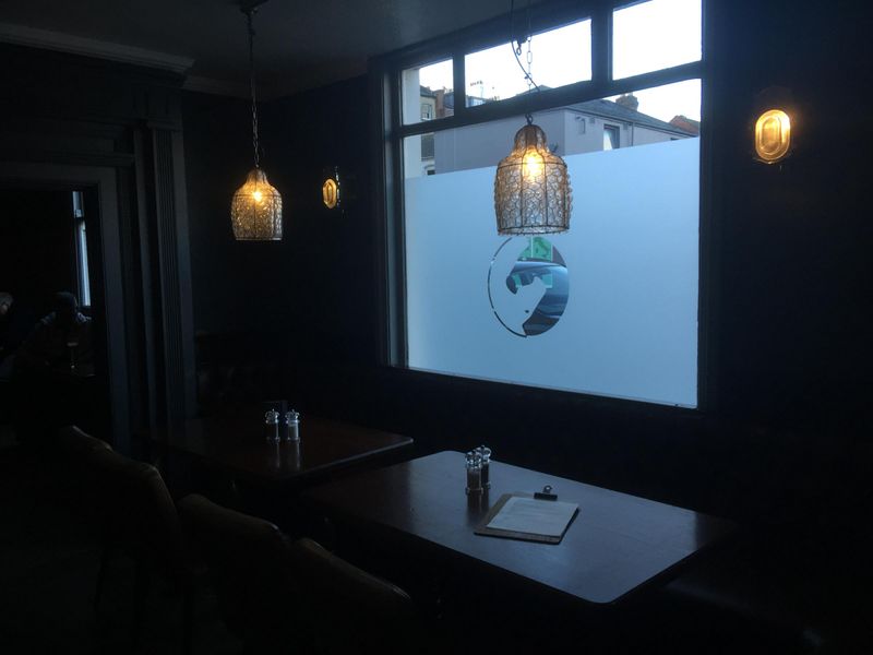 Snug. (Pub). Published on 25-02-2018 