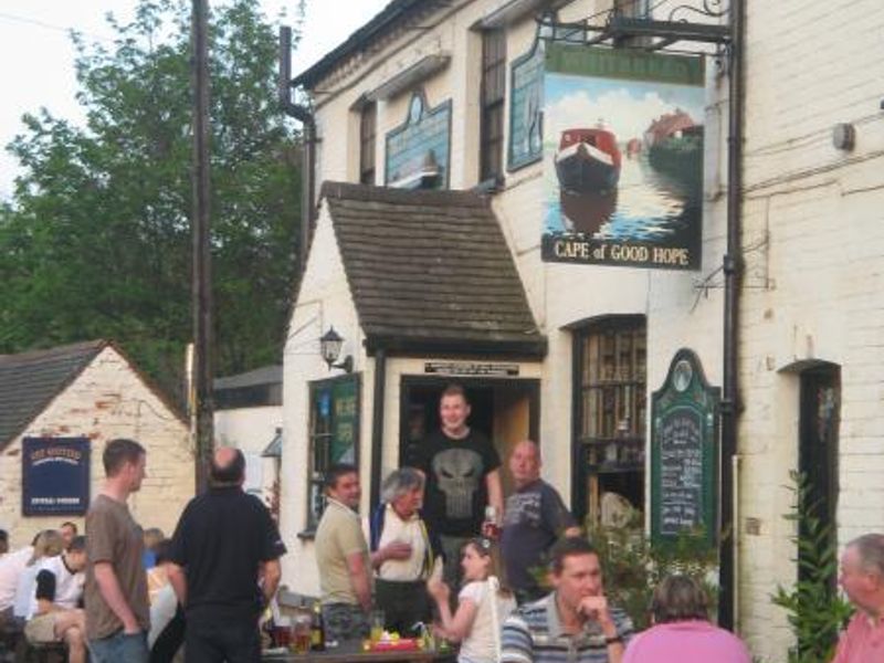 (Pub, External, Garden, Customers). Published on 01-07-2012