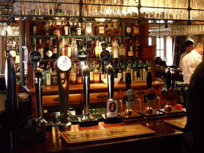 (Pub, Bar). Published on 29-06-2012 