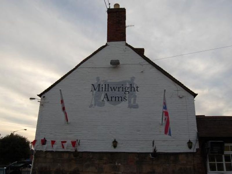 (Pub, External, Sign). Published on 19-10-2012 