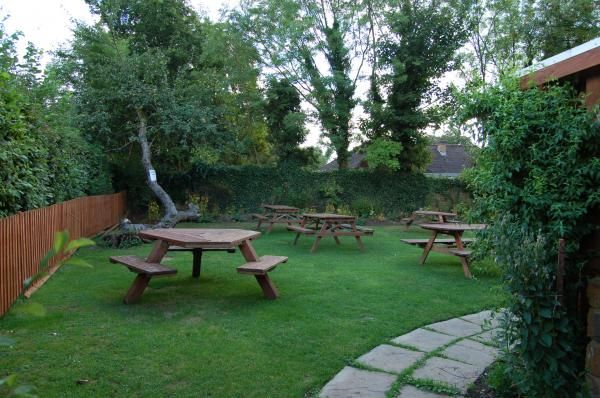 (Pub, External, Garden). Published on 03-11-2013