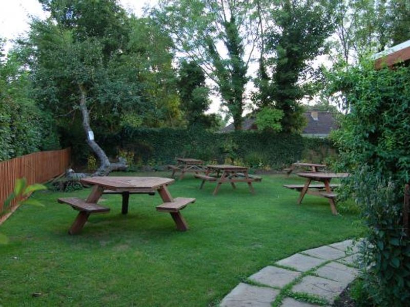 (Pub, External, Garden). Published on 03-11-2013 