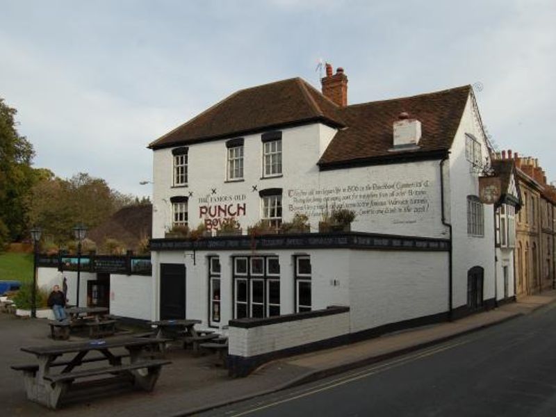 (Pub, External). Published on 19-10-2012