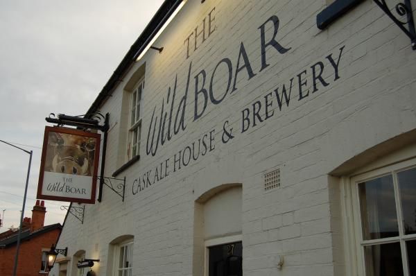 (Pub, External, Sign). Published on 20-10-2012