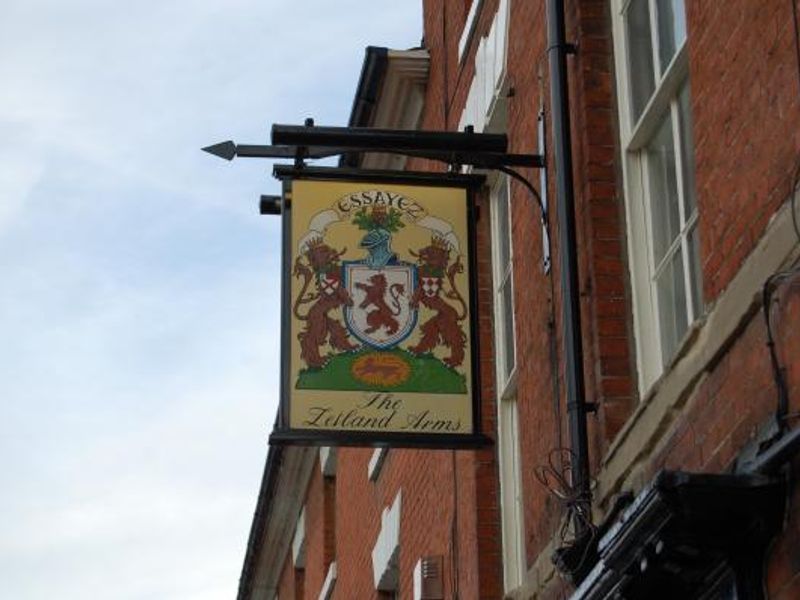 (External, Sign). Published on 20-10-2012