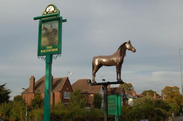 (Pub, External, Sign). Published on 19-10-2012