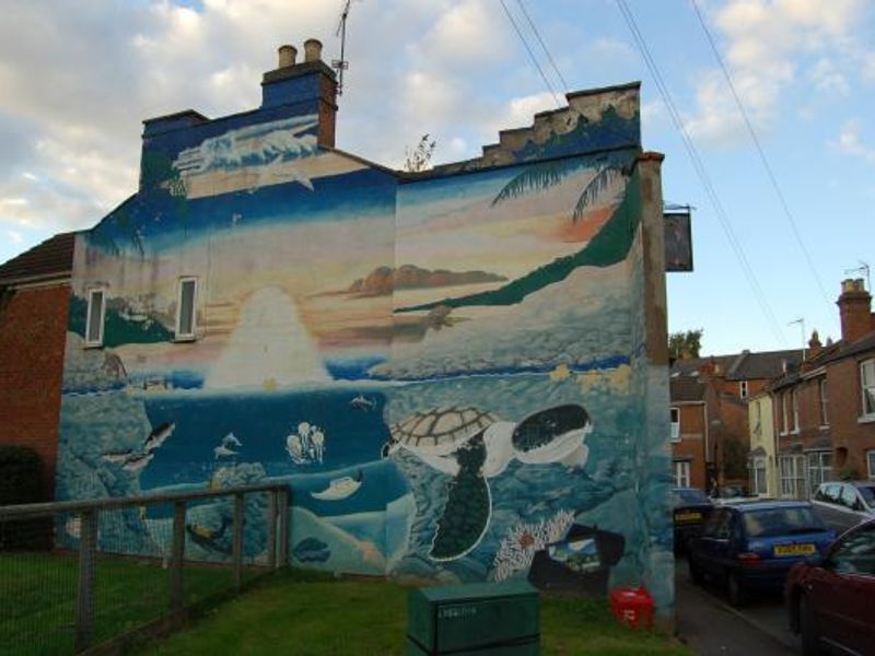 (Pub, External, Sign). Published on 18-10-2012
