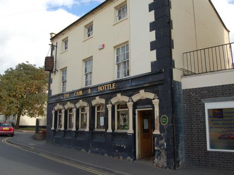 As the Cask & Bottle in 2012. (Pub, External). Published on 07-10-2012