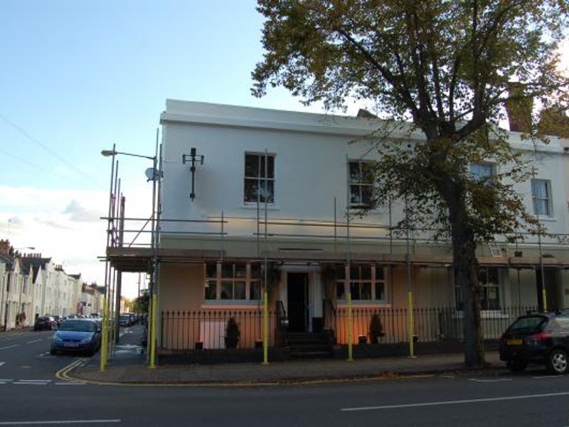 (Pub, External). Published on 07-10-2012