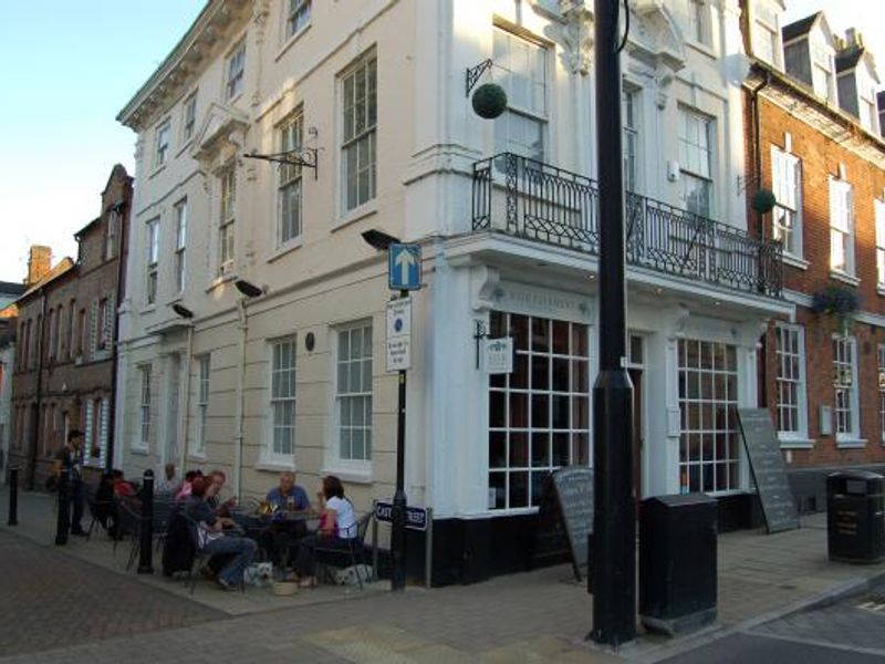 (Pub, External, Garden). Published on 30-09-2013
