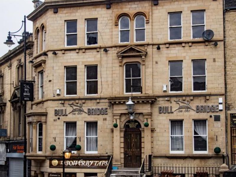 Bull On The Bridge and Sowerb Taps. (Pub, External). Published on 12-05-2016