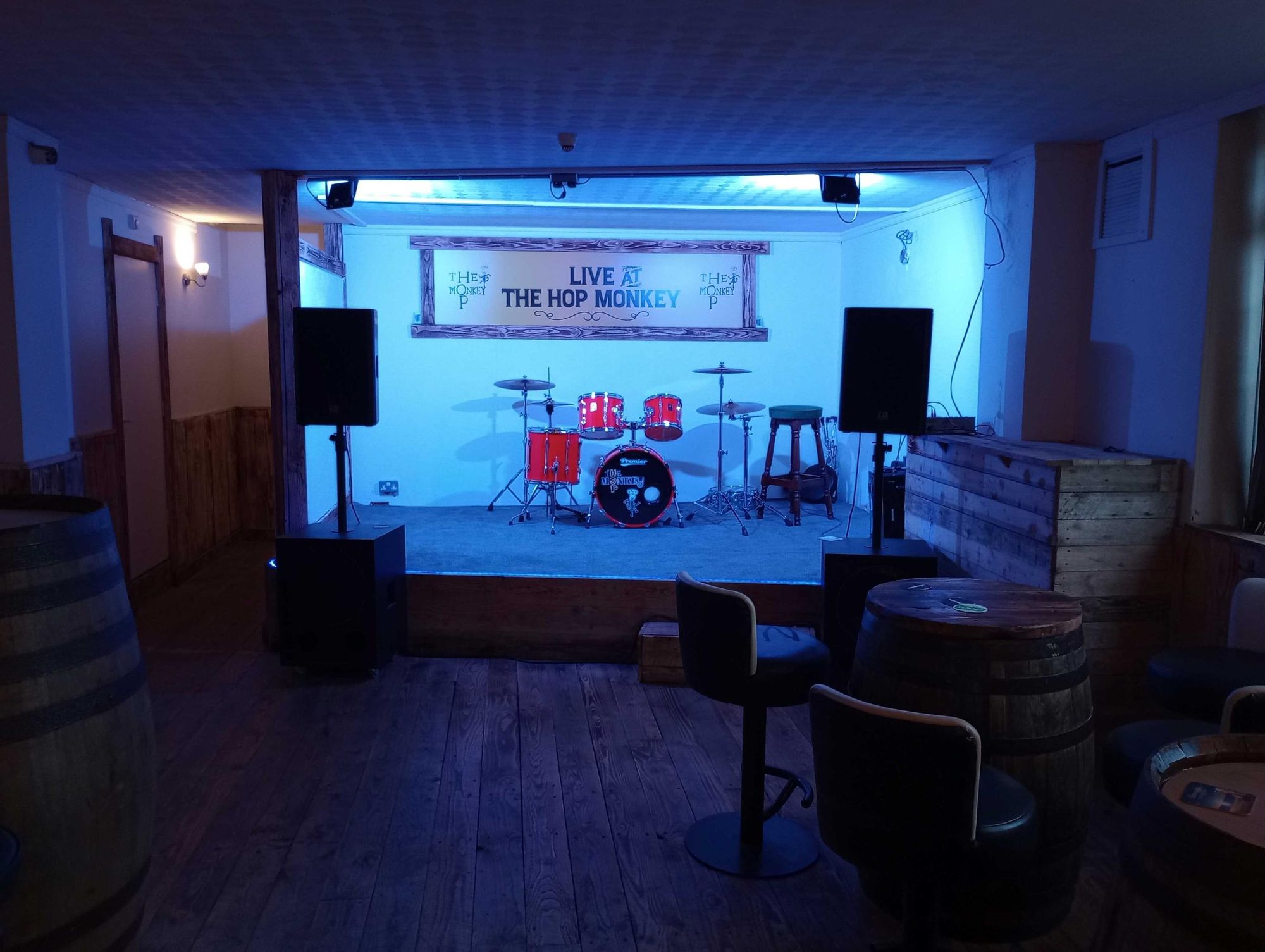 Stage area. (Pub). Published on 16-12-2023