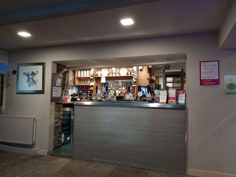 (Pub, Bar). Published on 08-02-2023