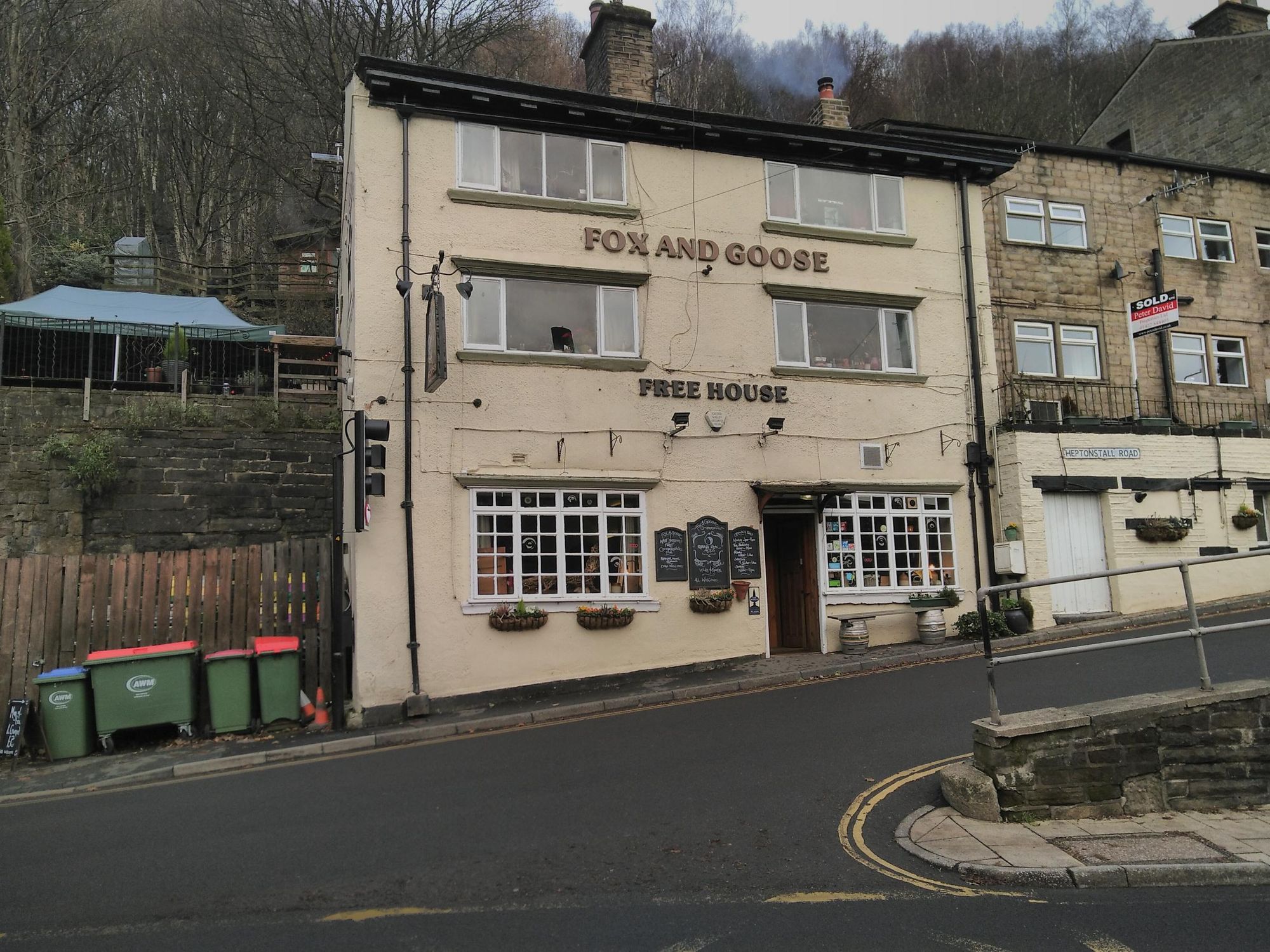 Newly Painted exterior. (Pub, External). Published on 13-12-2018