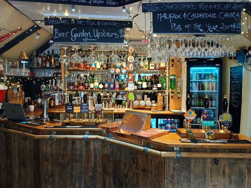 (Pub, Bar). Published on 29-09-2025 