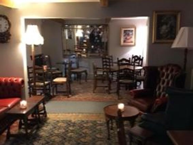 (Pub, Bar). Published on 26-05-2018 
