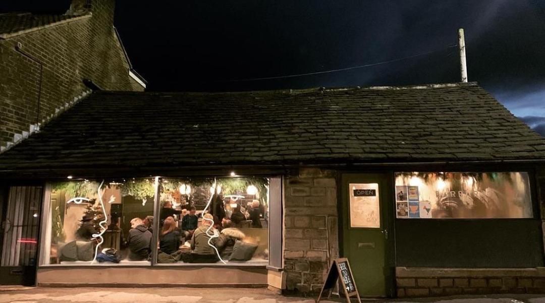 Night view. (Pub, External, Customers). Published on 20-11-2022