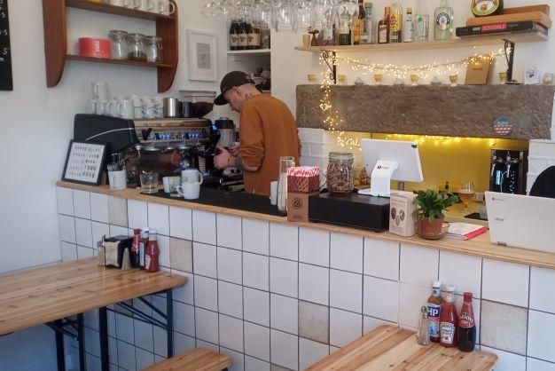 (Bar). Published on 09-03-2023