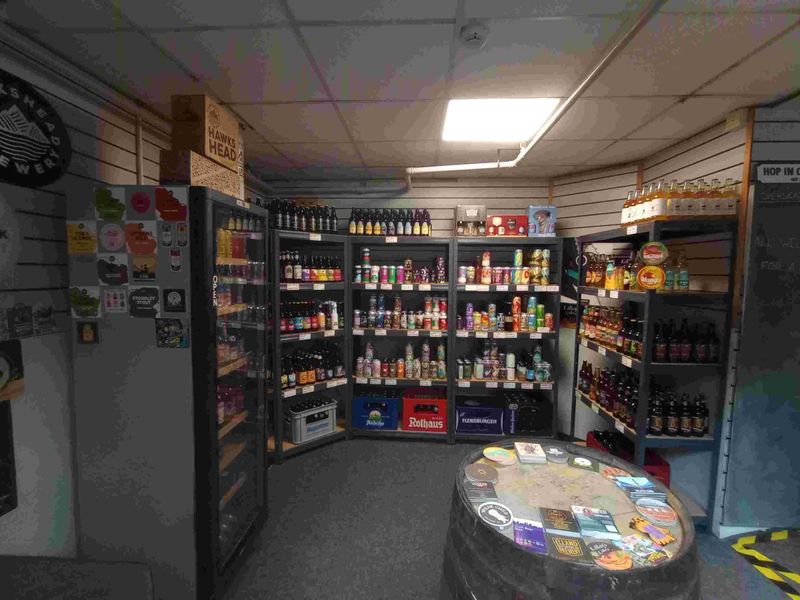 shop stock. (Pub). Published on 31-08-2023