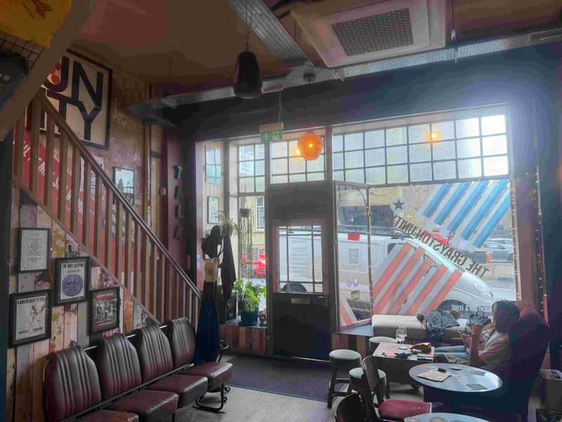 Front door and seating. (Pub). Published on 10-05-2026 
