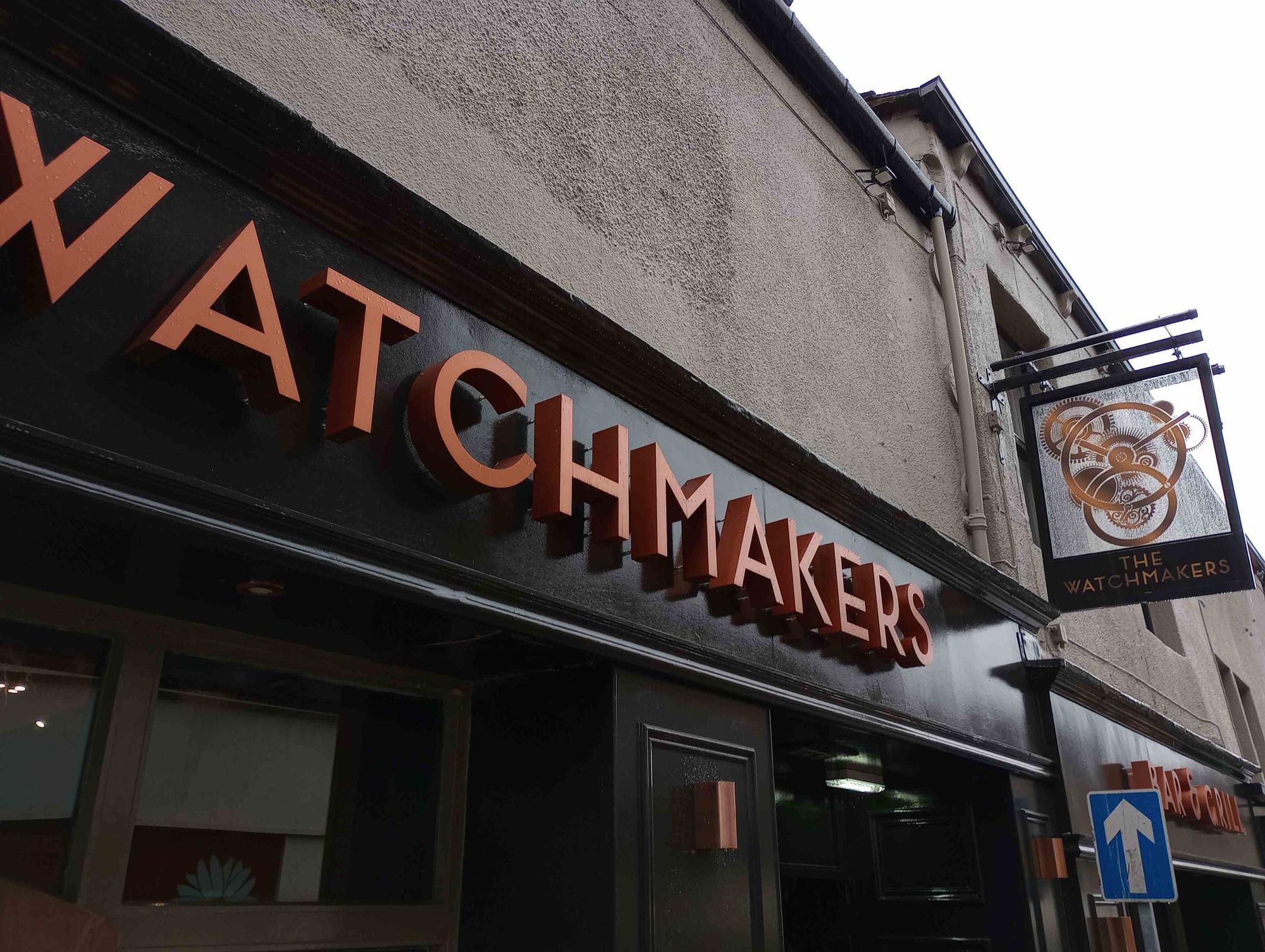 (Pub, External, Sign). Published on 04-11-2023