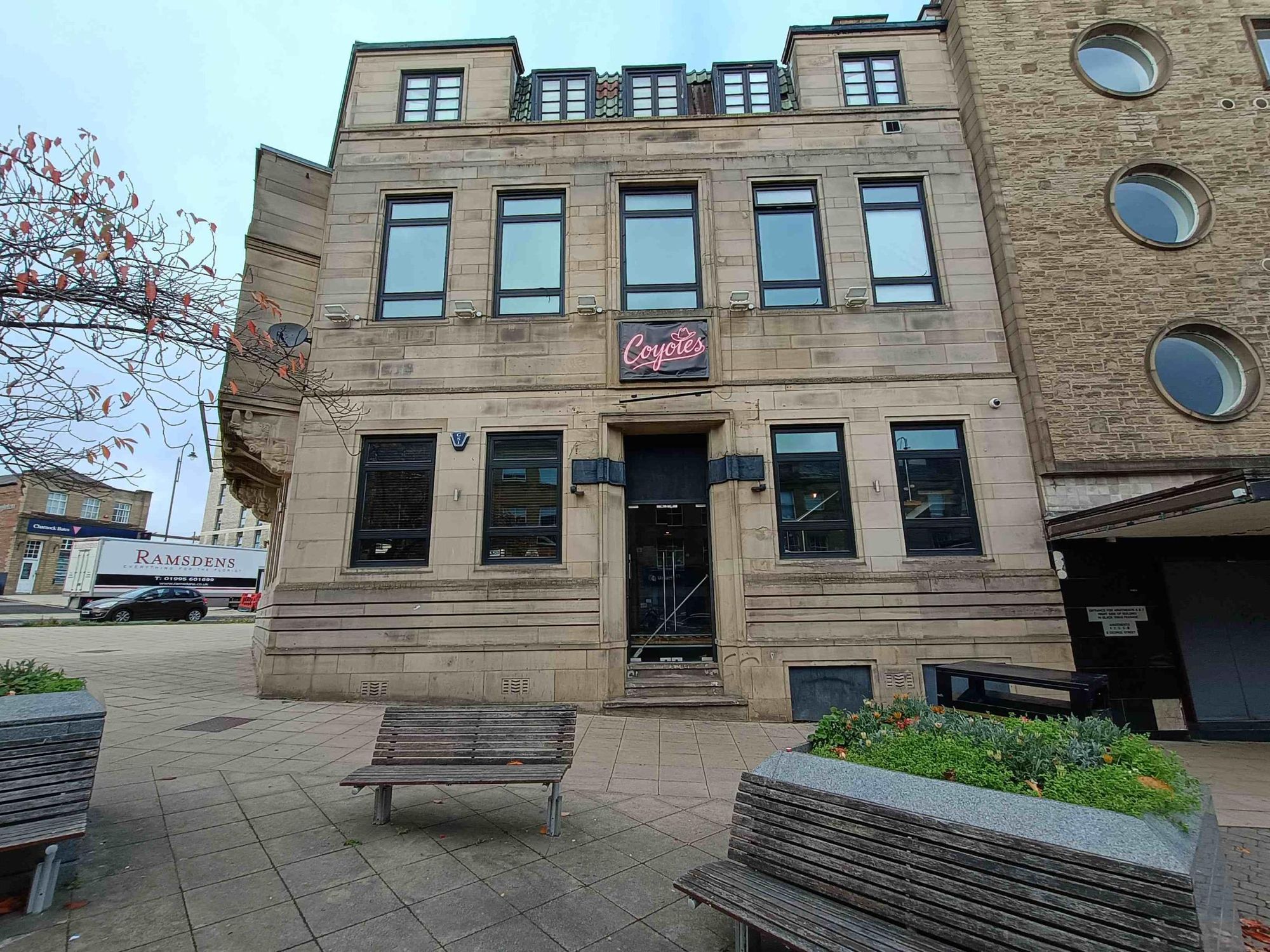 (Pub, External). Published on 25-10-2025