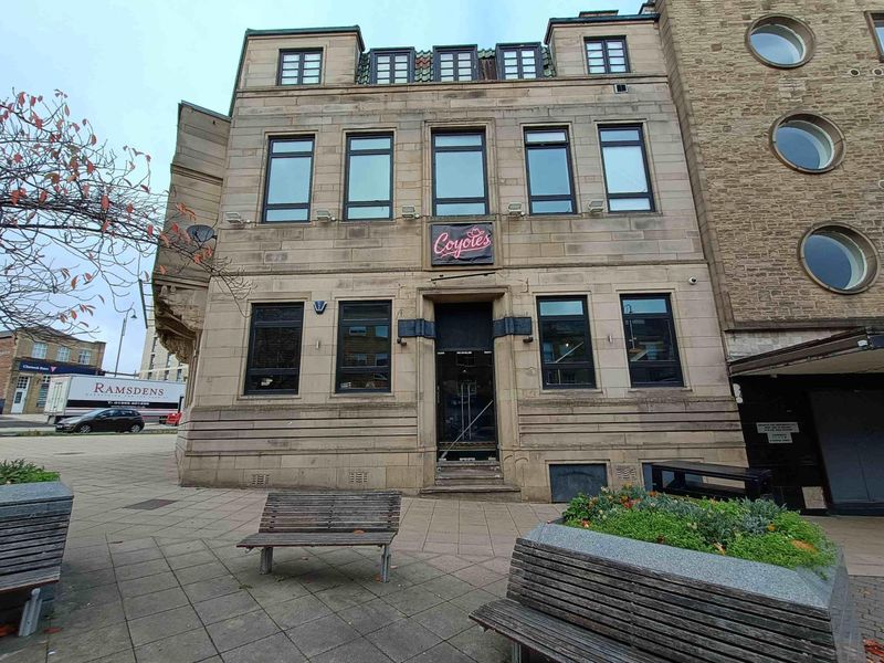 (Pub, External). Published on 25-10-2025 