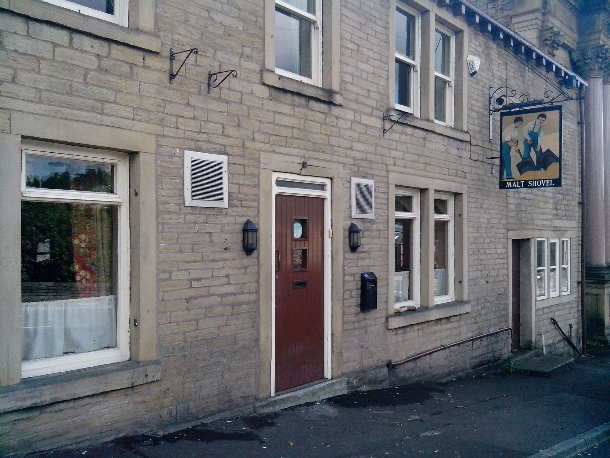 Malt Shovel. (Pub, External). Published on 08-09-2013