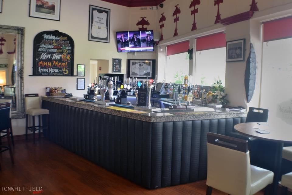 (Pub, Bar). Published on 14-04-2019