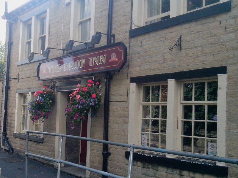 Drop inn. (Pub, External). Published on 08-09-2013