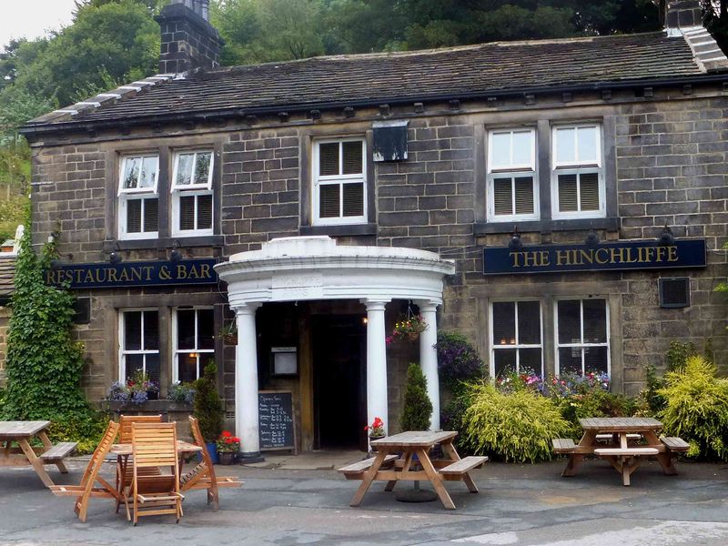 Hinchliffe Arms. (Pub, External). Published on 03-09-2013