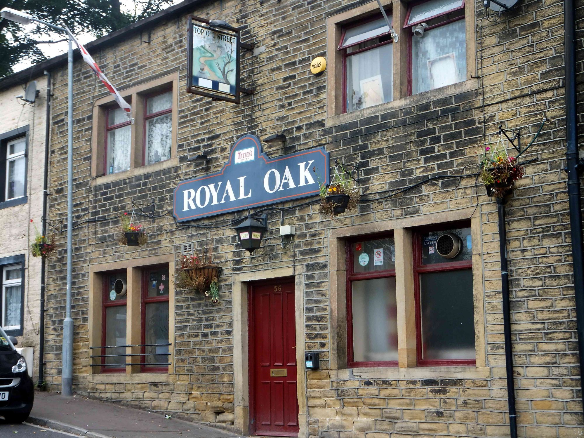 Top O'The Street. (Pub, External). Published on 15-09-2013