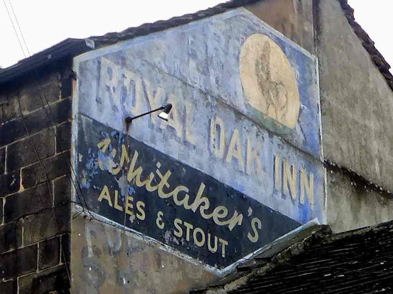 Top O'The Street . (Pub, Sign). Published on 15-09-2013