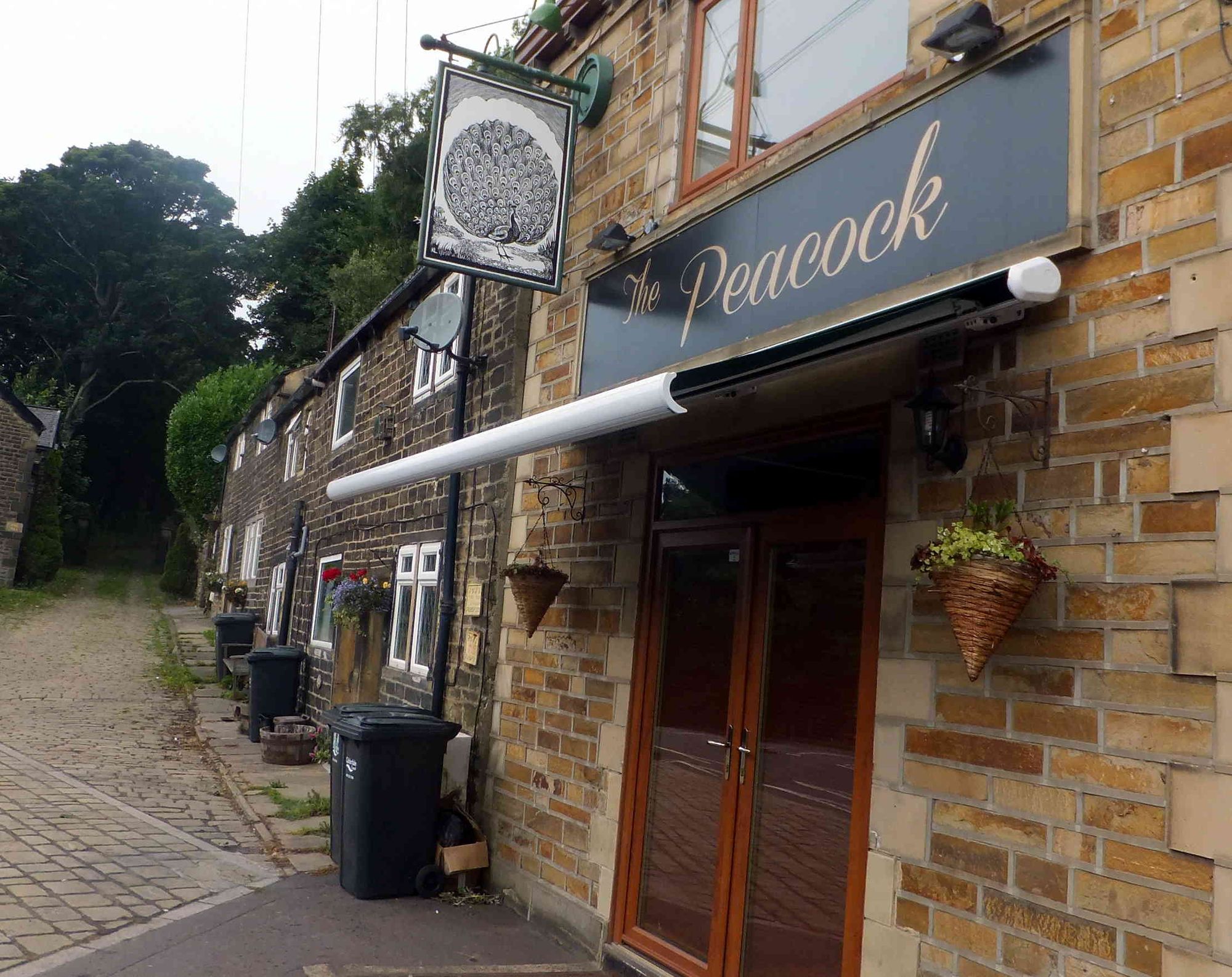 Peacock. (Pub, External). Published on 15-09-2013