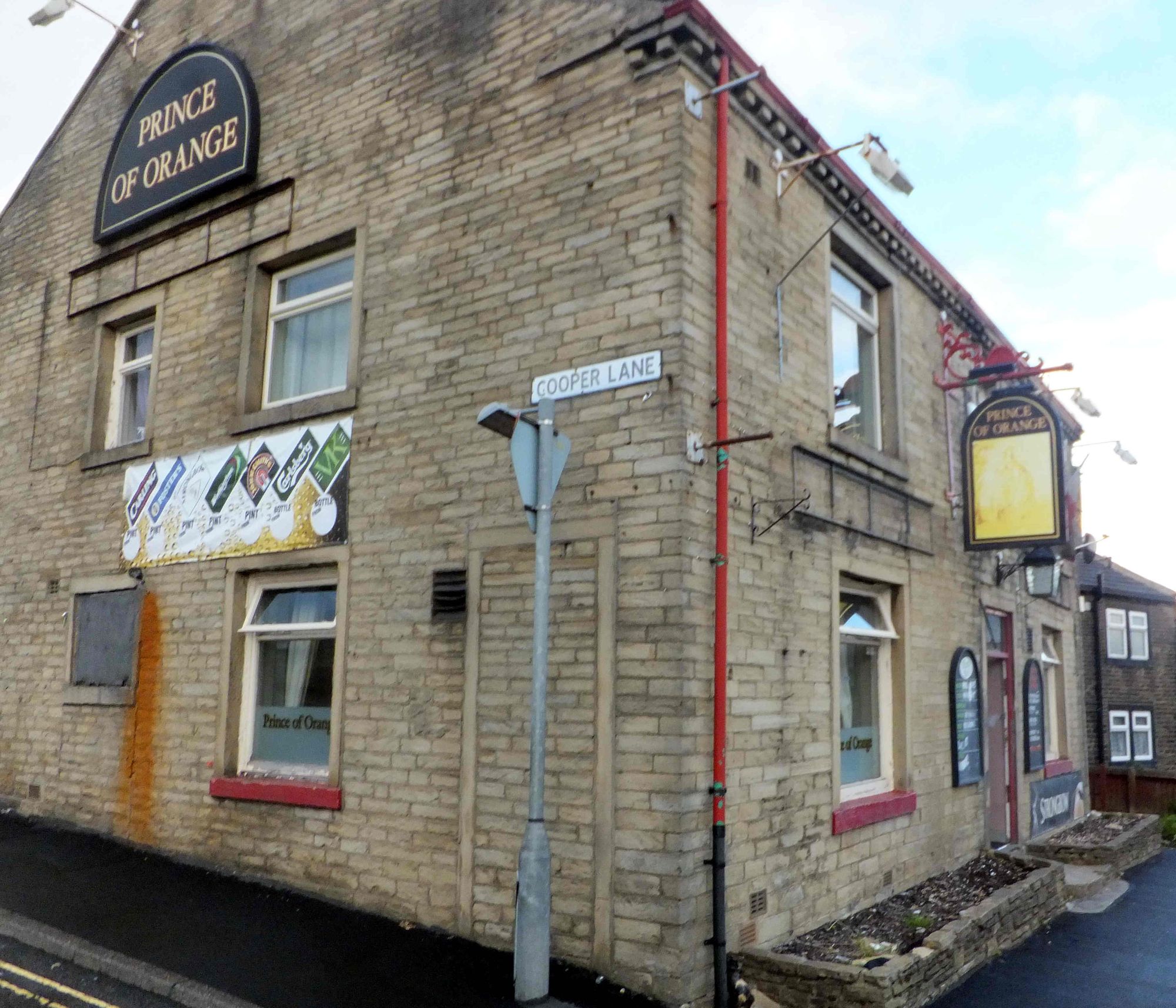 Prince Of Orange. (Pub, External). Published on 10-09-2013